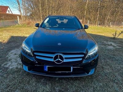 Second-hand Mercedes C200 160 CP (117 kW) 2021 Negru Break