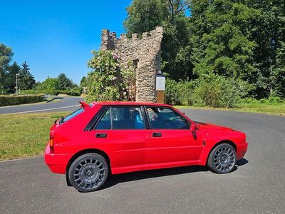Rot Gebraucht 1993 Lancia Delta Kleinwagen | 83.000 €