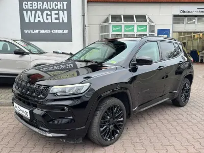 Occasion Jeep Compass Altitude 131 ch (96 kW) 2023 Noir SUV