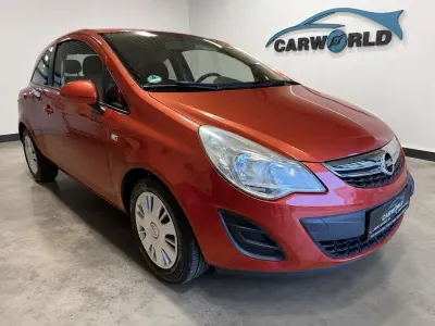 Gebraucht Opel Corsa Edition 69 PS (50 kW) 2012 Rot Kleinwagen