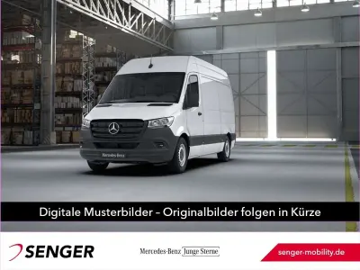 Gebraucht Mercedes Sprinter 150 PS (110 kW) 2021 Arktikweiß Van