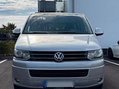 Silber Gebraucht 2015 VW Multivan Comfortline Van | 21.500 €