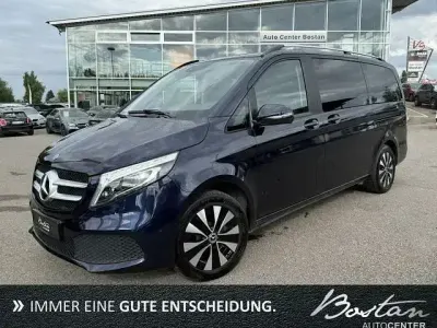 Gebraucht Mercedes V250 190 PS (139 kW) 2021 Blau Van / Kleinbus