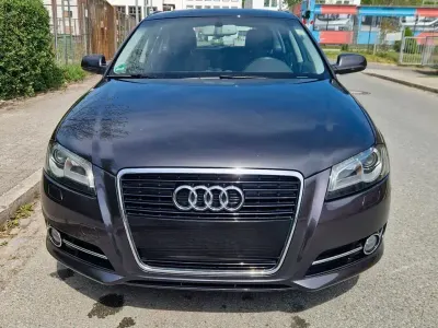 Używany Audi A3 Ambition 125 KM (91 kW) 2011 Szary Hatchback