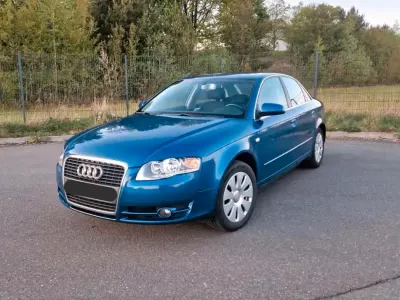 Gebraucht Audi A4 163 PS (119 kW) 2005 Blau Limousine