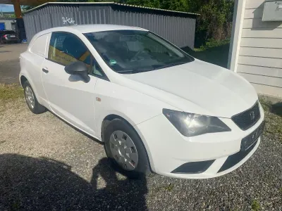 Gebraucht Seat Ibiza 75 PS (55 kW) 2012 Weiß Van / Kleinbus