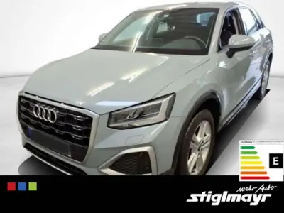 Gebraucht Audi Q2 Advanced Plus 150 PS (110 kW) 2022 Grau SUV