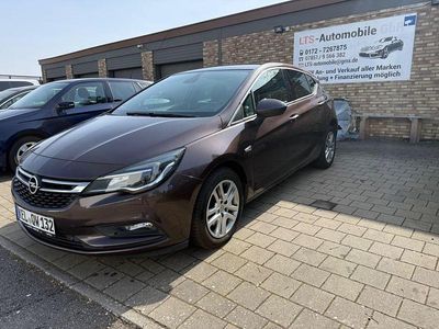 Gebraucht Opel Astra Dynamic 110 PS (80 kW) 2016 Limousine