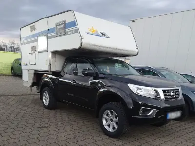 Gebraucht Nissan Navara Acenta 163 PS (119 kW) 2022 Schwarz Pickup