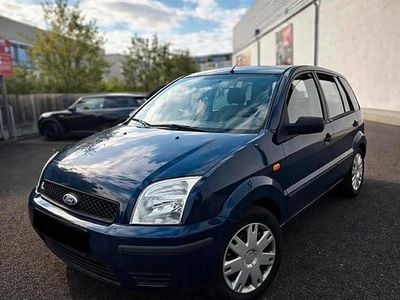 Begagnad Ford Fusion 80 HK (58 kW) 2003 Halvkombi