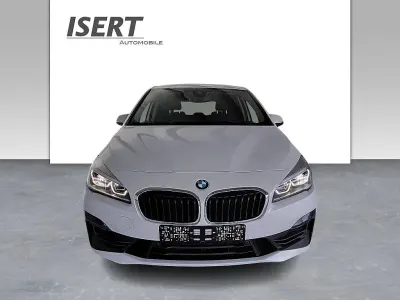 Gebraucht BMW 218 Advantage 150 PS (110 kW) 2019 Weiß Van / Kleinbus