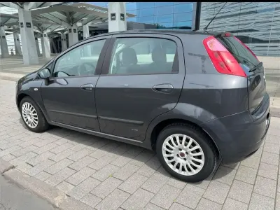 Gebraucht Fiat Punto 75 PS (55 kW) 2008 Grau Kleinwagen
