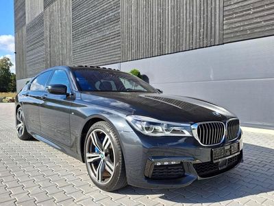 BMW 730