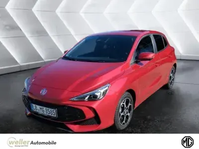 Nuova MG MG3 Luxury 143 CV (105 kW) 2025 Rosso Utilitaria