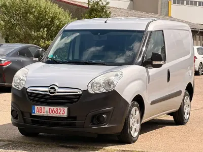 Gebraucht Opel Combo 90 PS (66 kW) 2016 Van / Kleinbus