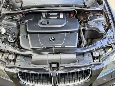 Gebraucht BMW 320 163 PS (119 kW) 2007 Limousine