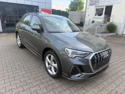 Gebraucht Audi Q3 S-Line 190 PS (139 kW) 2019 Daytonagrau perleffekt (metallic) SUV