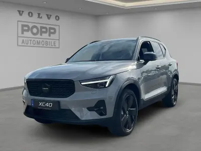 Neu Volvo XC40 Plus 163 PS (119 kW) 2026 Vapour grey SUV