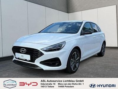 Atlas white Gebraucht 2024 Hyundai i30 Advantage Limousine | 22.990 € (Fairer Preis)