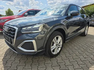 Gebraucht Audi Q2 Advanced 150 PS (110 kW) 2024 Grau SUV
