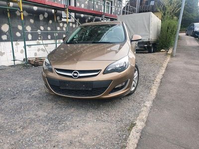 gebraucht Opel Astra nur 57200 km