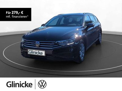 Gebraucht VW Passat Conceptline 150 PS (110 kW) 2022 Deep black perleffekt Kombi