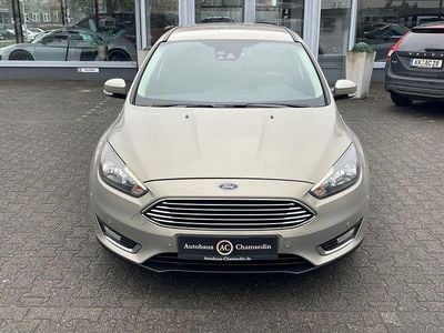 Second-hand Ford Focus Titanium 125 CP (91 kW) 2015 Argintiu Berlinǎ