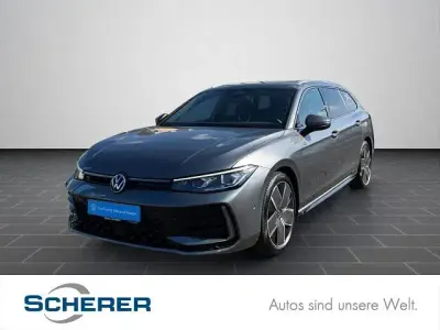 Gebraucht VW Passat R-line 150 PS (110 kW) 2025 Diabasgrau metallic (metallic) Kombi