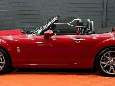 Second-hand Mazda MX5 160 CP (117 kW) 2005 Roșu Cabrio