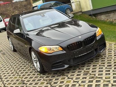 BMW M550