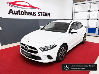 Gebraucht Mercedes A180 116 PS (85 kW) 2022 Weiß Limousine