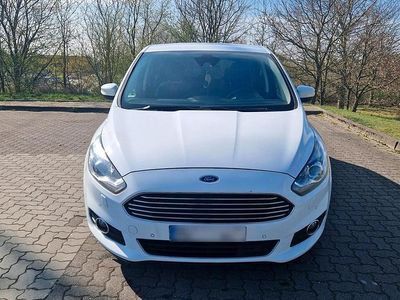 Gebraucht Ford S-MAX S 180 PS (132 kW) 2018 Weiß Van / Kleinbus