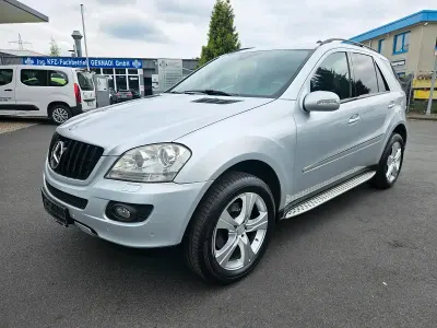 Gebraucht Mercedes ML280 190 PS (139 kW) 2008 Silber SUV