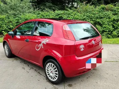Gebraucht Fiat Grande Punto Dynamic 77 PS (56 kW) 2009 Rot Kleinwagen