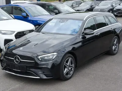 Gebraucht Mercedes 300 AMG line 265 PS (194 kW) 2023 Schwarz Limousine