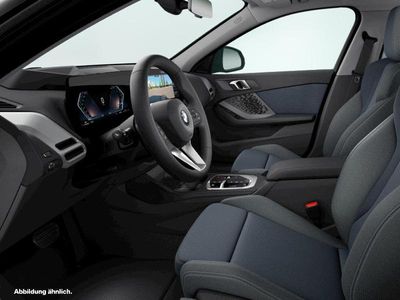 Black sapphire metallic Gebraucht 2025 BMW 118 Shadowline Kleinwagen | 35.174 € (Teuer)