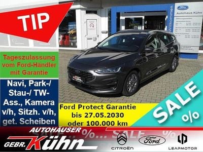 Neu Ford Focus Titanium 125 PS (91 kW) 2025 Grau Limousine
