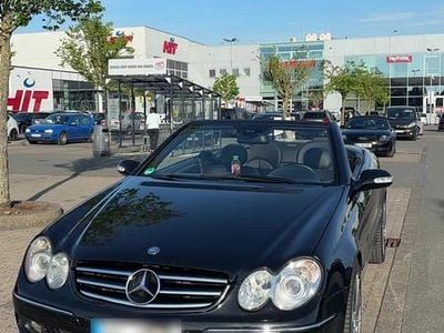 Gebraucht Mercedes CLK200 184 PS (135 kW) 2009 Schwarz Cabrio