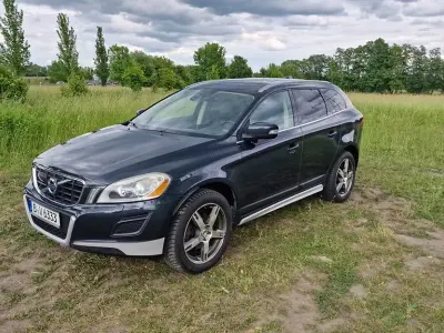 Gebraucht Volvo XC60 Summum 205 PS (150 kW) 2011 Schwarz SUV