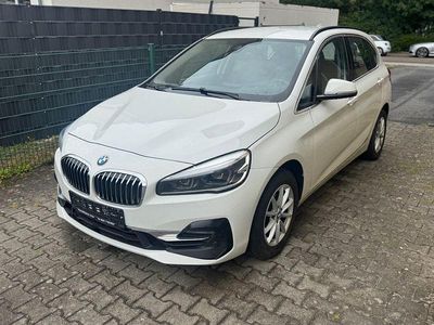 Gebraucht BMW 218 Active Tourer Luxury Line 150 PS (110 kW) 2018 Weiß Van / Kleinbus