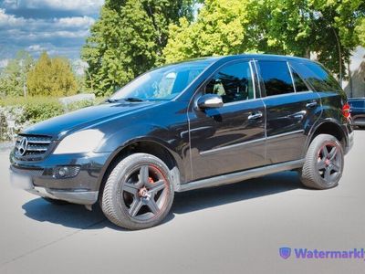 Mercedes ML320