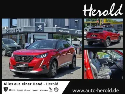 Gebraucht Peugeot 2008 GT 131 PS (96 kW) 2022 Rot SUV