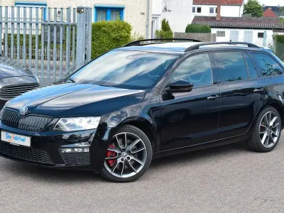 Używany Skoda Octavia RS 184 KM (135 kW) 2014 Czarny Kombi