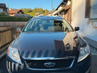 Używany Ford Mondeo Trend 140 KM (102 kW) 2010 Szary Kombi