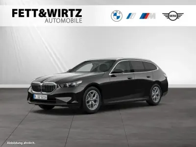 Używany BMW 520 Sport Line 197 KM (144 kW) 2025 Czarny Kombi