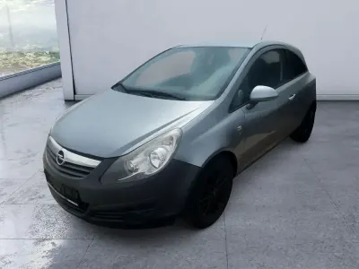 Gebraucht Opel Corsa Edition 101 PS (74 kW) 2010 Silber Kleinwagen