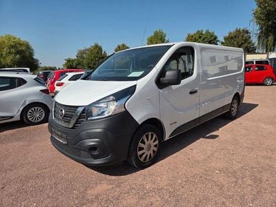 Nissan NV300
