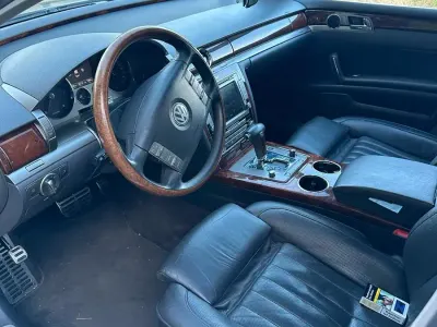 Gebraucht VW Phaeton 240 PS (176 kW) 2009 Silber Limousine