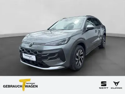 Nouă VW T-Roc Life 116 CP (85 kW) 2026 Gri SUV