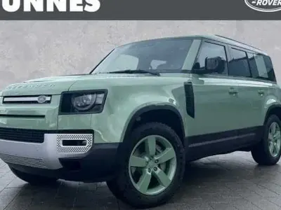 Gebraucht Land Rover Defender 75th Limited Edition 304 PS (223 kW) 2024 Grasmeregreen metallic SUV